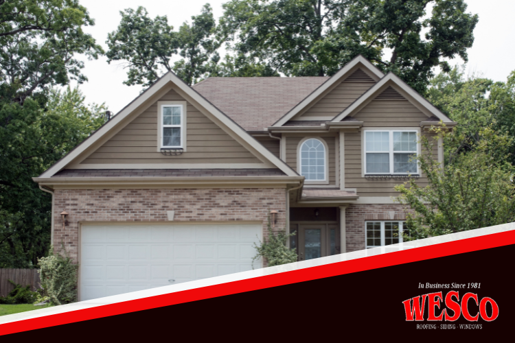 In order to begin the Kingwood roofing repair process, we dispatch a team of specialists to inspect the roof.